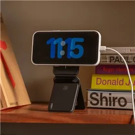 جاکارتی مگ‌سیف و استند سه‌پایه مافت با قابلیت ردیابی | MOFT MagSafe Trackable Tripod Wallet Stand
