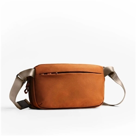 کیف رودوشی یونیک مدل UNIQ DENVER (5L)