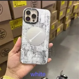 قاب برند یانگ کیت مدل مگ سیف مناسب برای آیفون 13 Youngkit Technology Series Mafsafe iPhone 13