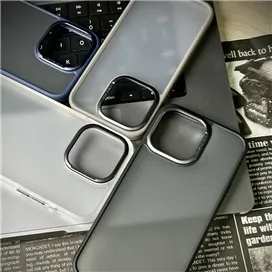 قاب مجیک ماسک Magic Mask مدل پشت مات دور لنز فلزی مناسب برای Apple iPhone 15 Pro