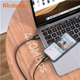 کابل شارژ و انتقال داده لایتنینگ 3 آمپر مک دودو مدل MCDODO CA-1060 دارای نمایشگر دیجیتال طول 120 سانتیمتر