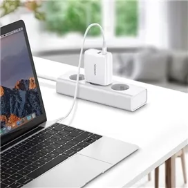 شارژر دیواری 38 وات با دو پورت USB-A و USB-C یوگرین مدل CD170 کد 60468