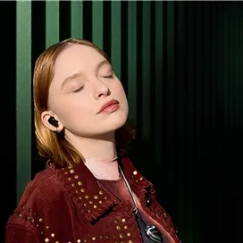 هدفون JBL LIVE BEAM 3