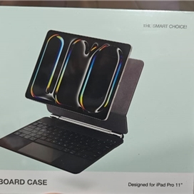 کاور کیبورد دار برند گرین لاین Green Lion مدل Magic Keyboard Case مناسب برای Apple iPad Air 13 2024