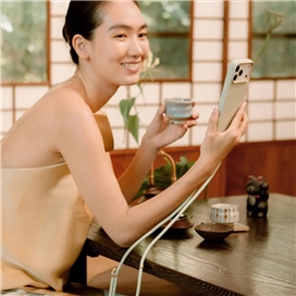 قاب چرمی برند یونیک آیفون مدل Coehl MIRELLE مناسب برای Apple iPhone 17 Pro Max